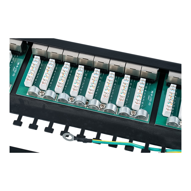 Kategori 6 19 inç 1U korumalı 24 bağlantı noktalı bağlantı paneli SP-3217SK24-C6A Kategori 6 19 inç 1U korumalı 24 bağlantı noktalı bağlantı paneli SP-3217SK24-C6A